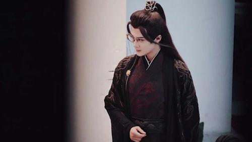 娱乐吃瓜蜀黍檀健次,娱乐吃瓜蜀黍的星光璀璨之路