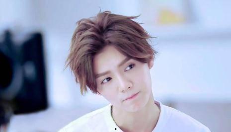 吃瓜娱乐圈鹿晗图片大全