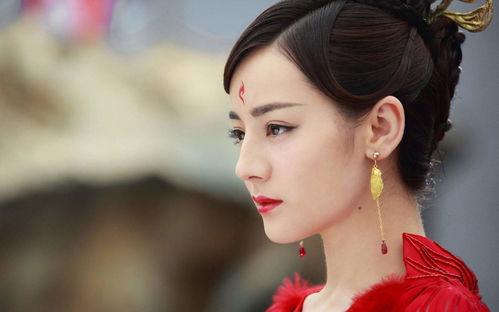 娱乐吃瓜君迪丽热巴吴磊,甜蜜互动引粉丝热议