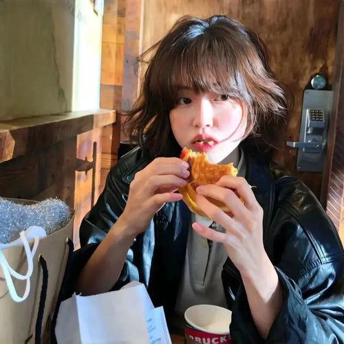 娱乐吃瓜酱情侣头像,娱乐吃瓜酱情侣头像背后的浪漫故事